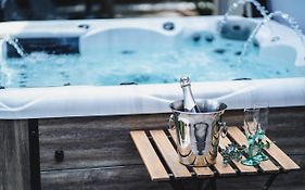 Ô Rethel Jacuzzi, Gîte Ardennes