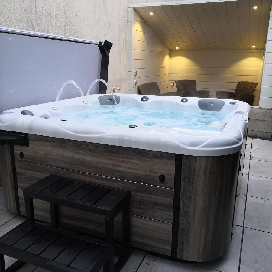 Ô Rethel Jacuzzi, Gîte Ardennes Extérieur photo